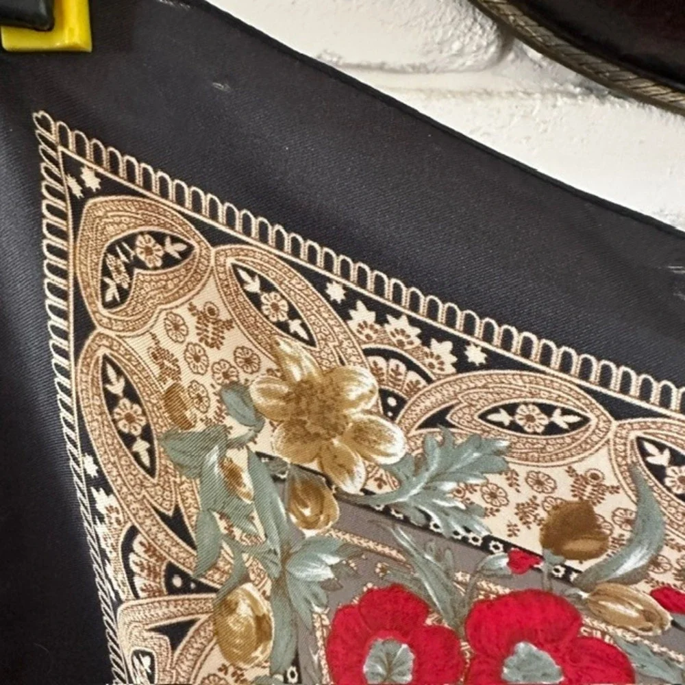 Vintage Floral Silk Paisley Square Scarf Black Gold Red 30 Inch Accessory‎